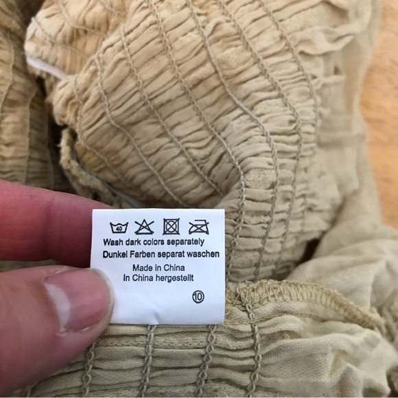 BELLE Pogue tan lace up top with faux leather sleeve cuffs. Size small. - Picture 10 of 12